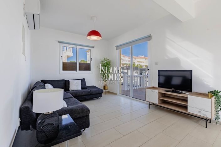 Image No.8-3 Bed Villa / Detached for sale