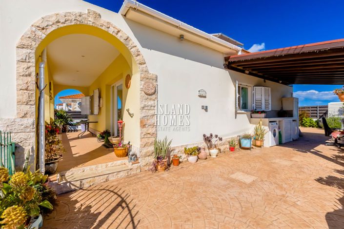 Image No.27-2 Bed Bungalow for sale