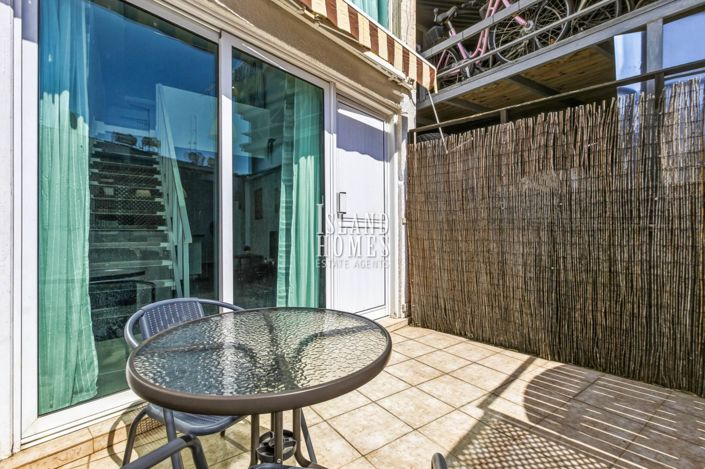 Image No.10-1 Bed Apartment for sale