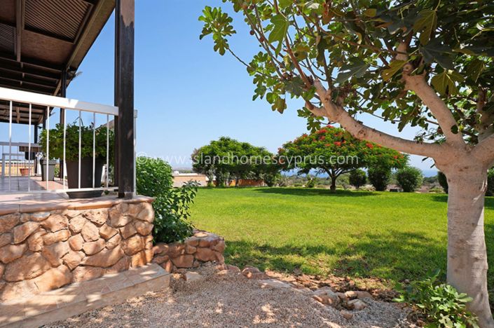 Image No.13-3 Bed Villa / Detached for sale