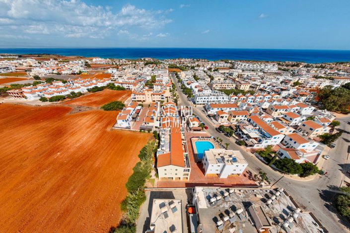 Image No.7-2 Bed Townhouse for sale