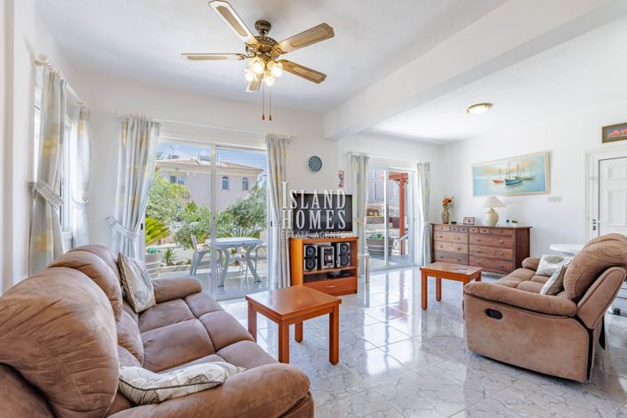 Image No.3-3 Bed Villa / Detached for sale