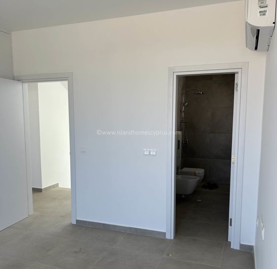 Image No.16-5 Bed Villa / Detached for sale