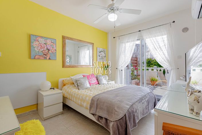 Image No.14-2 Bed Apartment for sale