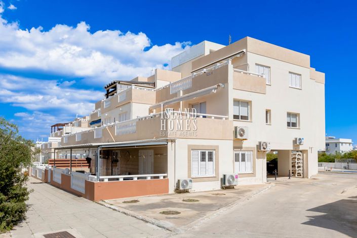 Image No.22-2 Bed Apartment for sale