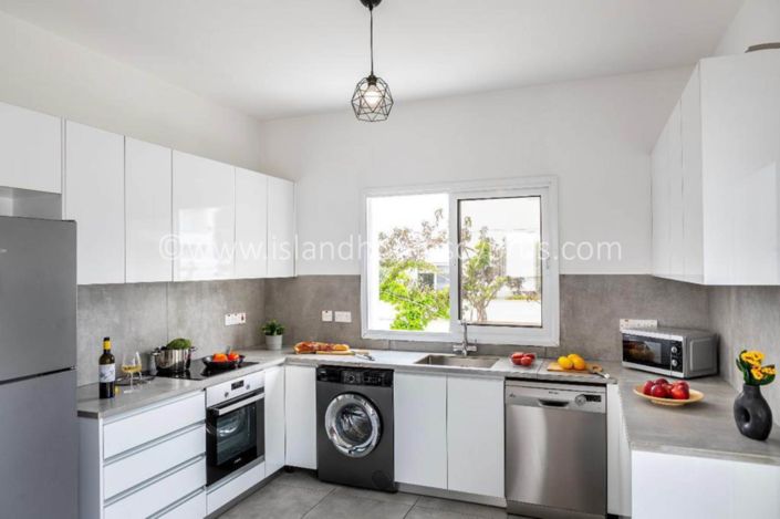 Image No.11-3 Bed Villa for sale