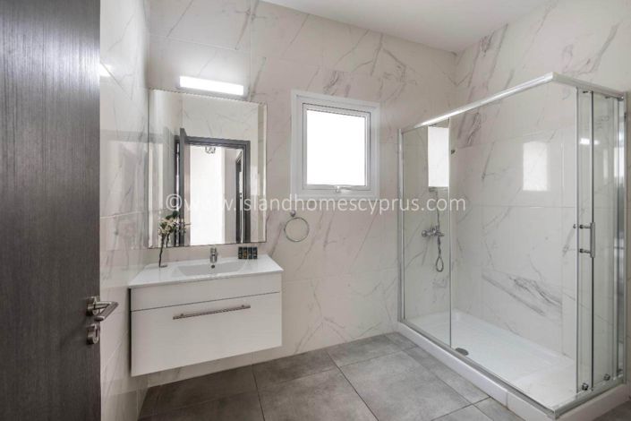 Image No.23-3 Bed Villa for sale