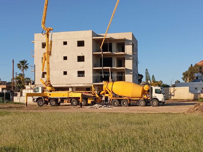 Image No.2-Appartement de 2 chambres à vendre à Deryneia