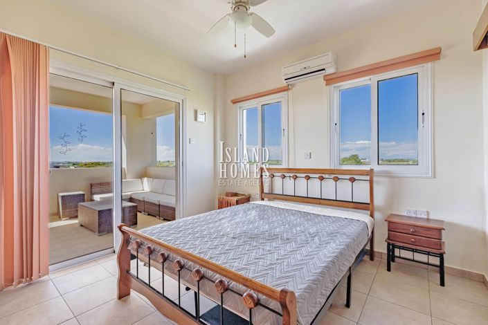 Image No.15-Appartement de 2 chambres à vendre à Liopetri