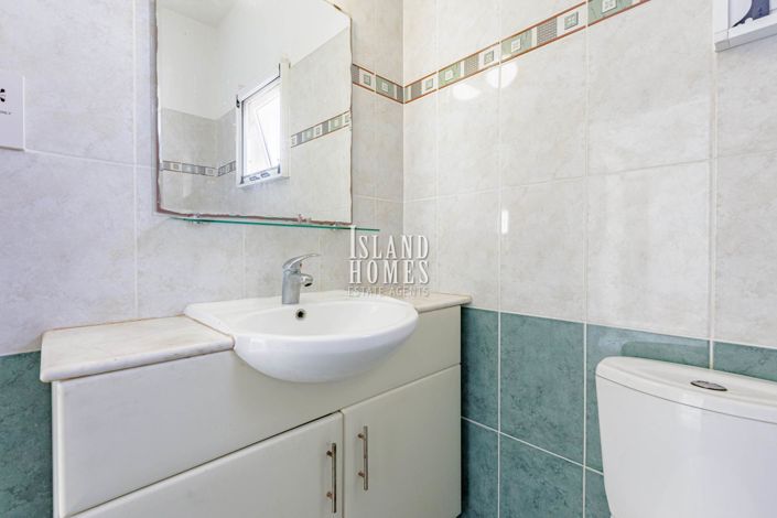 Image No.27-3 Bed Bungalow for sale