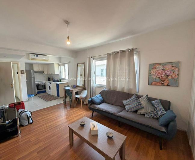 Image No.7-Studio for sale