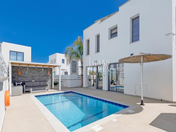 Image No.4-3 Bed Villa / Detached for sale