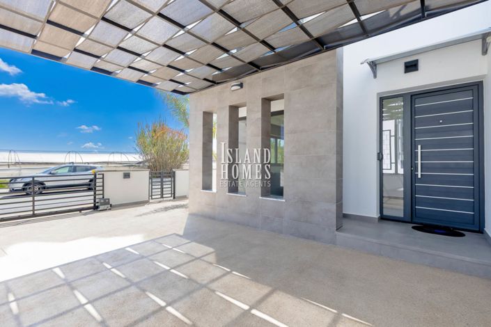 Image No.40-3 Bed Villa / Detached for sale