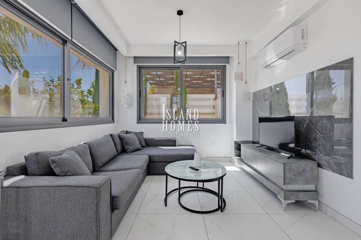 Image No.10-3 Bed Villa / Detached for sale