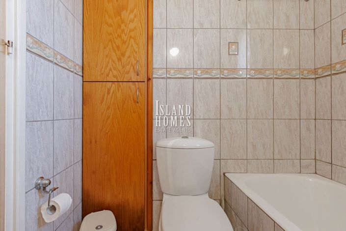 Image No.12-2 Bed Apartment for sale