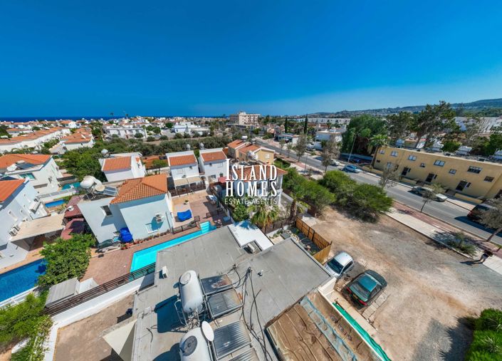 Image No.20-2 Bed Villa / Detached for sale