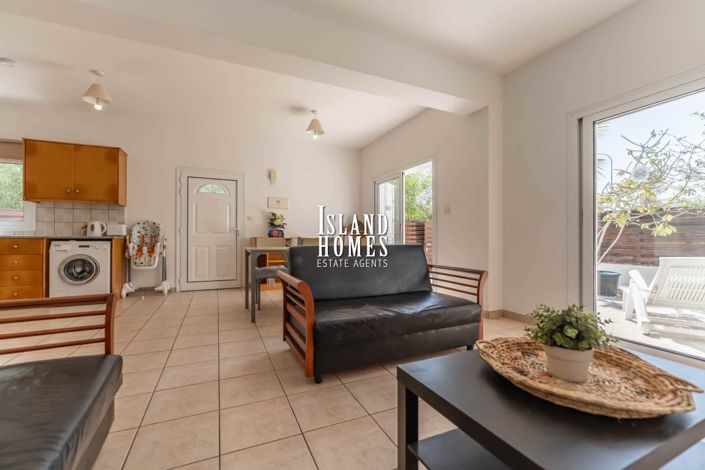 Image No.3-2 Bed Villa / Detached for sale