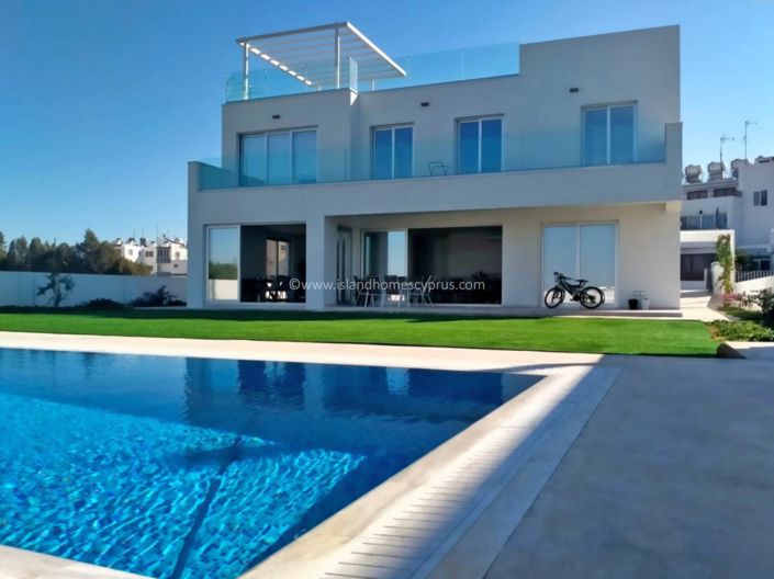 Image No.7-4 Bed Villa for sale