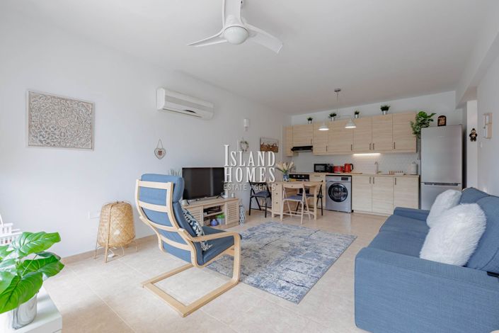 Image No.12-2 Bed Apartment for sale