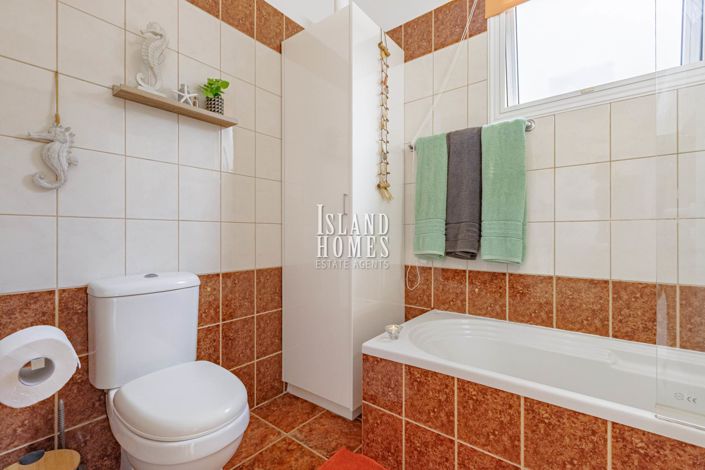 Image No.17-2 Bed Apartment for sale