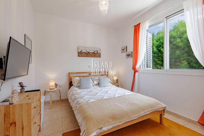 Image No.19-2 Bed Apartment for sale