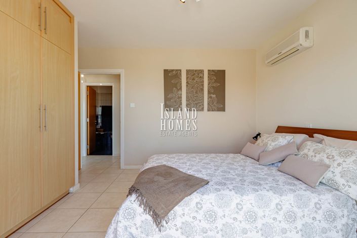 Image No.15-2 Bed Apartment for sale