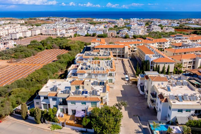 Image No.25-2 Bed Apartment for sale