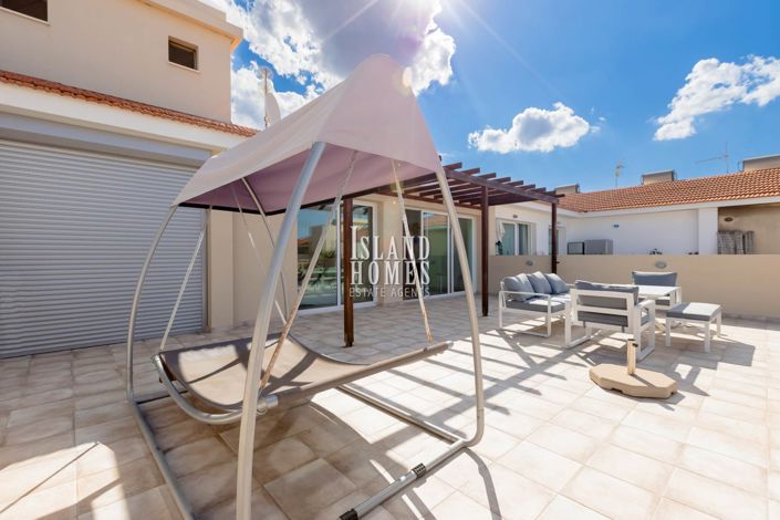 Image No.13-3 Bed Penthouse for sale