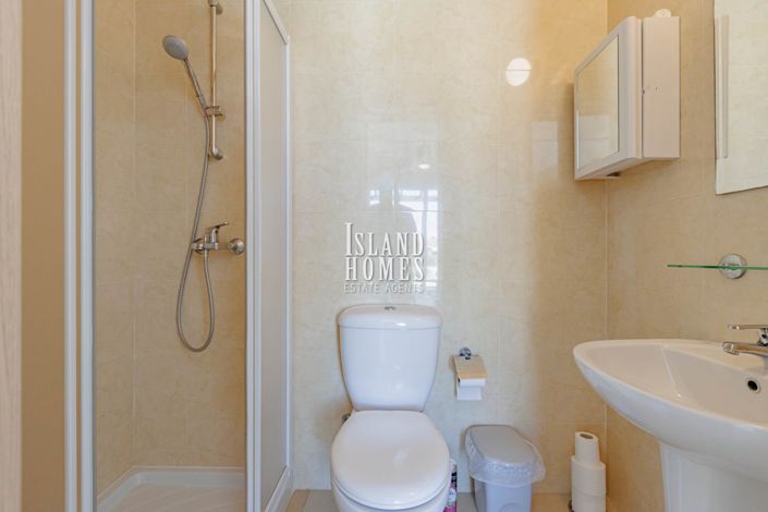 Image No.17-3 Bed Penthouse for sale