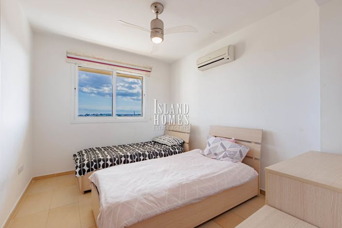 Image No.18-3 Bed Penthouse for sale