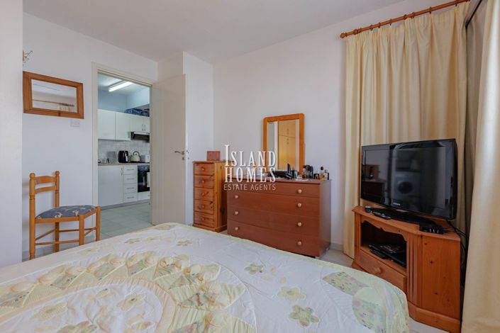 Image No.13-1 Bed Apartment for sale