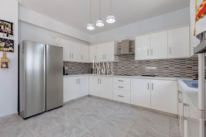 Image No.14-4 Bed Villa for sale