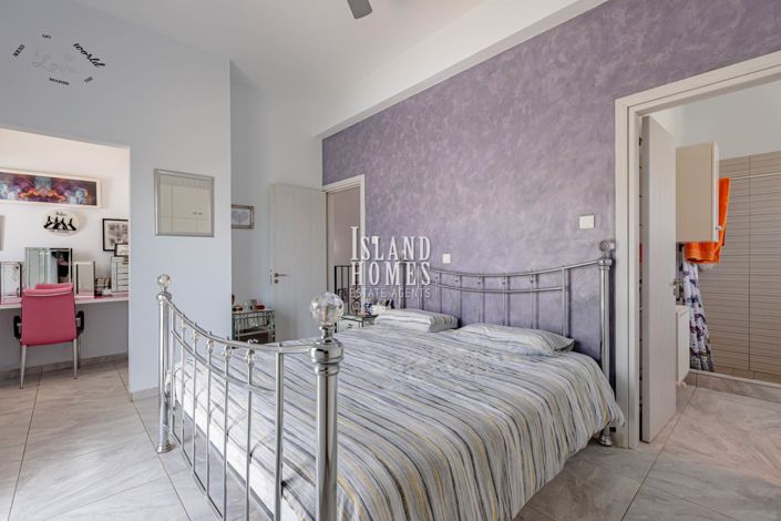 Image No.19-4 Bed Villa for sale