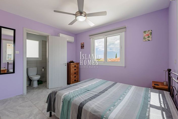 Image No.25-4 Bed Villa for sale