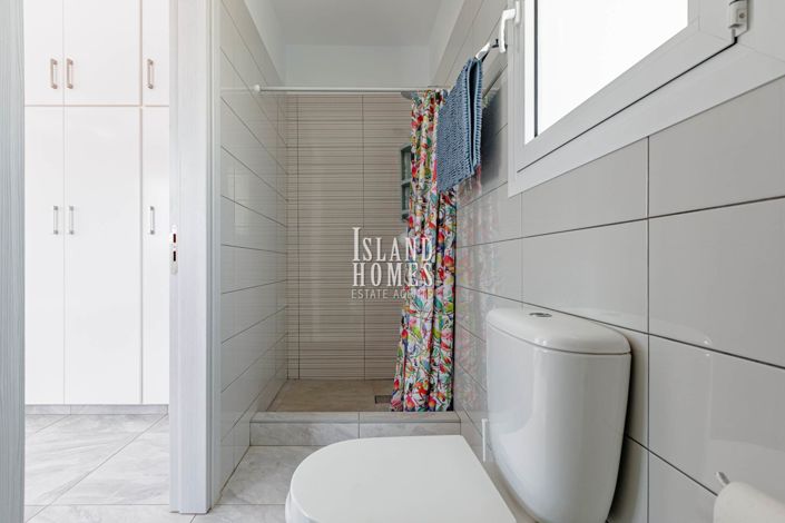 Image No.28-4 Bed Villa for sale