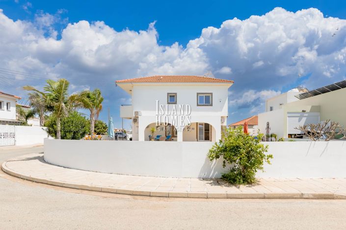 Image No.42-4 Bed Villa for sale