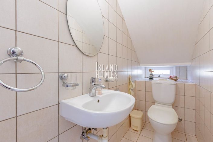 Image No.17-3 Bed Villa for sale