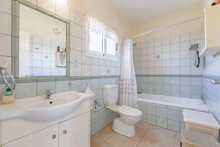 Image No.27-3 Bed Villa for sale