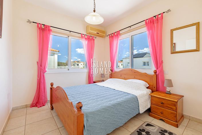 Image No.28-3 Bed Villa for sale