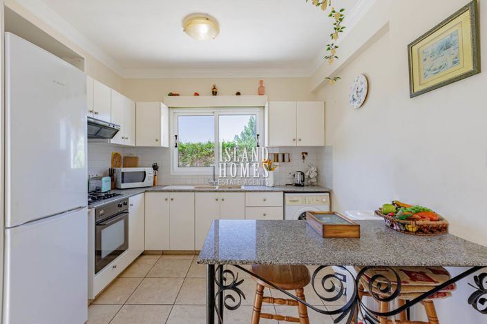 Image No.6-3 Bed Villa for sale