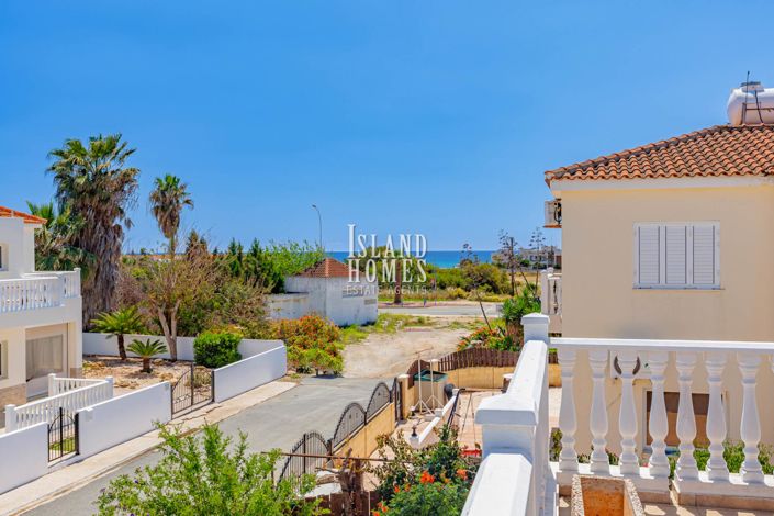 Image No.7-3 Bed Villa for sale