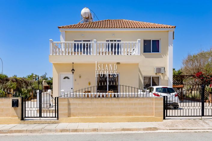 Image No.8-3 Bed Villa for sale