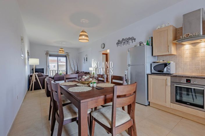 Image No.12-2 Bed Apartment for sale