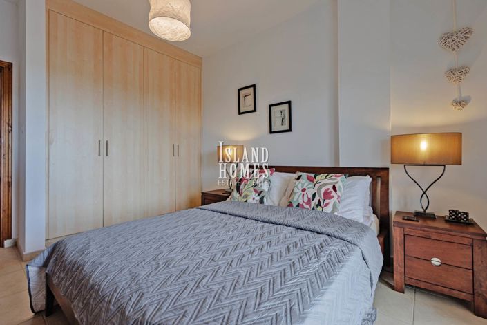 Image No.17-2 Bed Apartment for sale