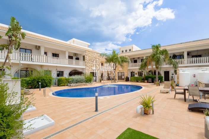 Image No.20-2 Bed Apartment for sale