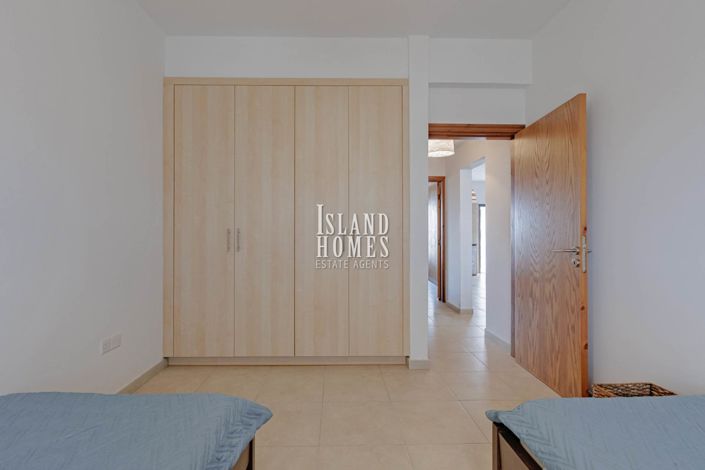 Image No.25-2 Bed Apartment for sale