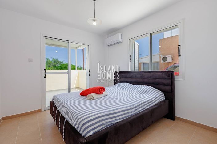 Image No.17-2 Bed Apartment for sale