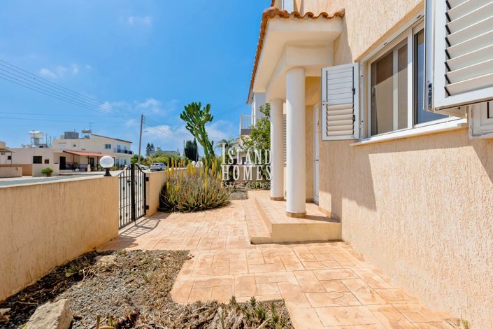 Image No.20-3 Bed Villa for sale