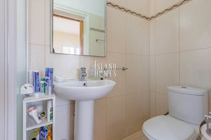 Image No.24-3 Bed Villa for sale