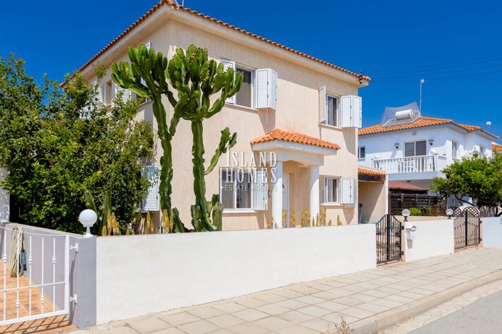 Image No.4-3 Bed Villa for sale